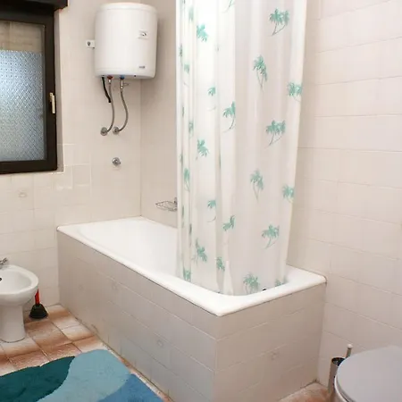 Διαμέρισμα 9037a *